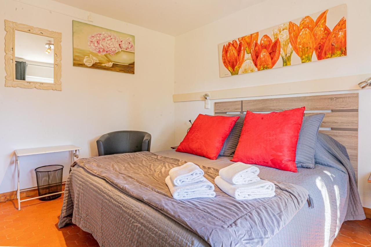 히에레 Domaine De L'Aufrene B&B 외부 사진