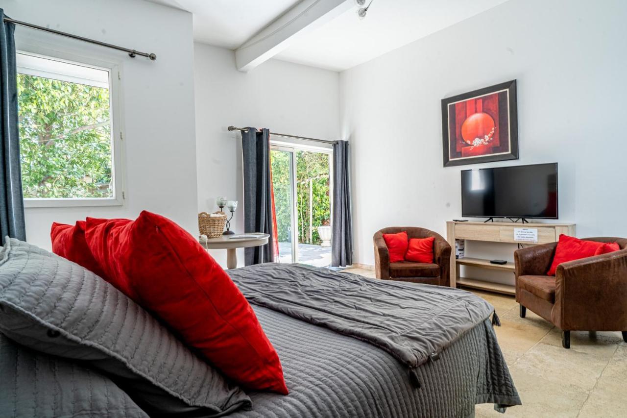 히에레 Domaine De L'Aufrene B&B 외부 사진