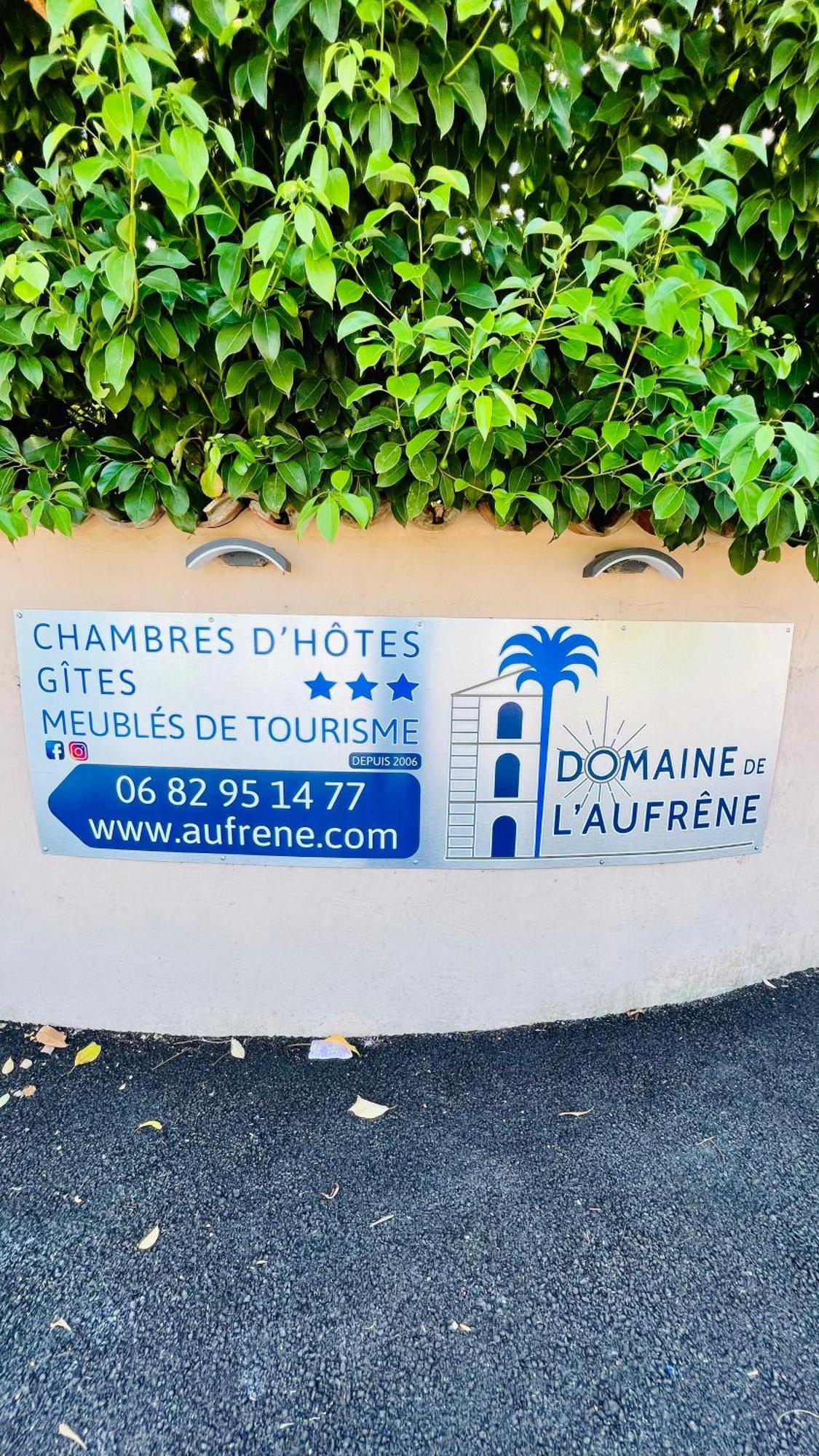 히에레 Domaine De L'Aufrene B&B 외부 사진