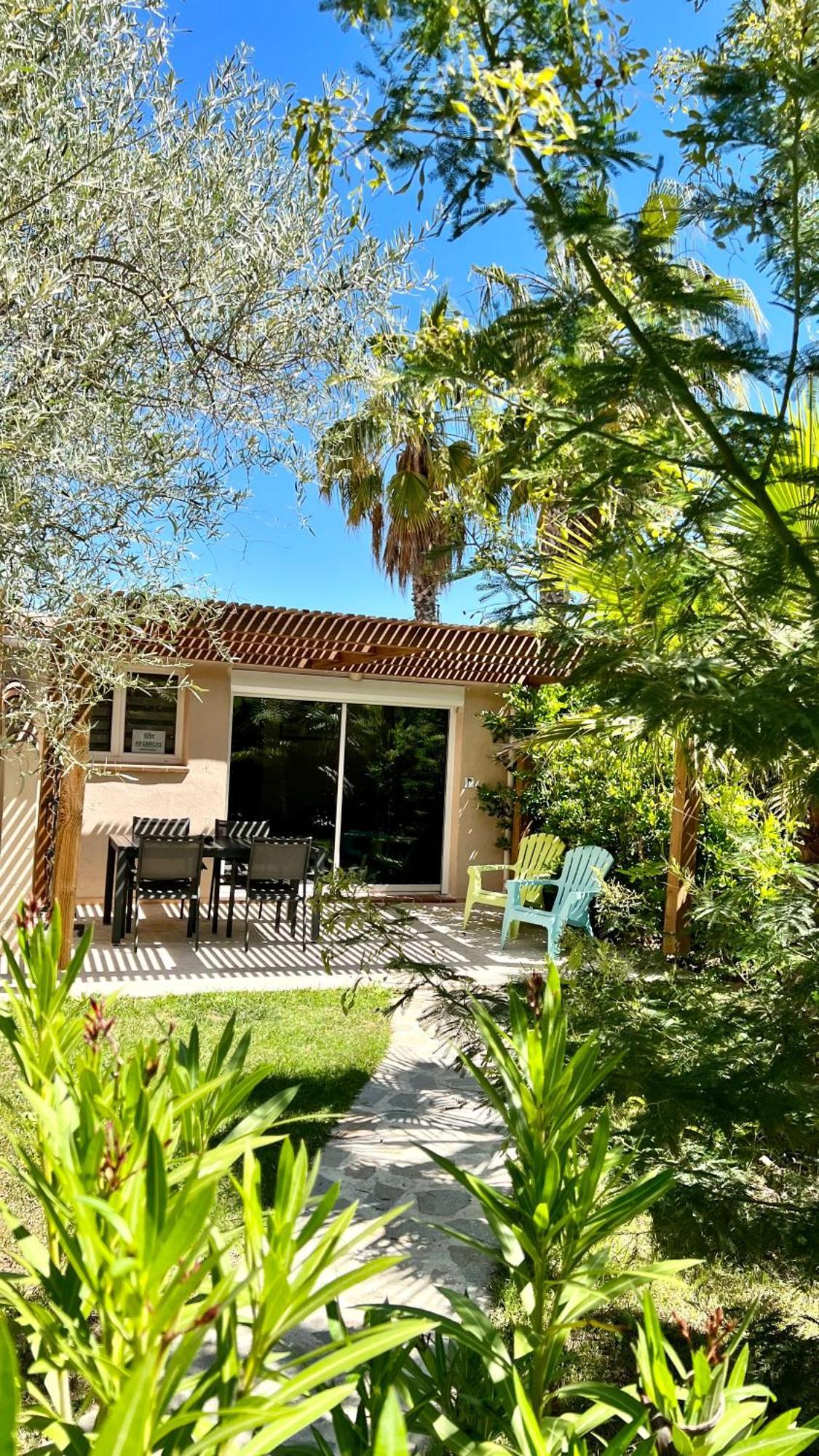 히에레 Domaine De L'Aufrene B&B 외부 사진